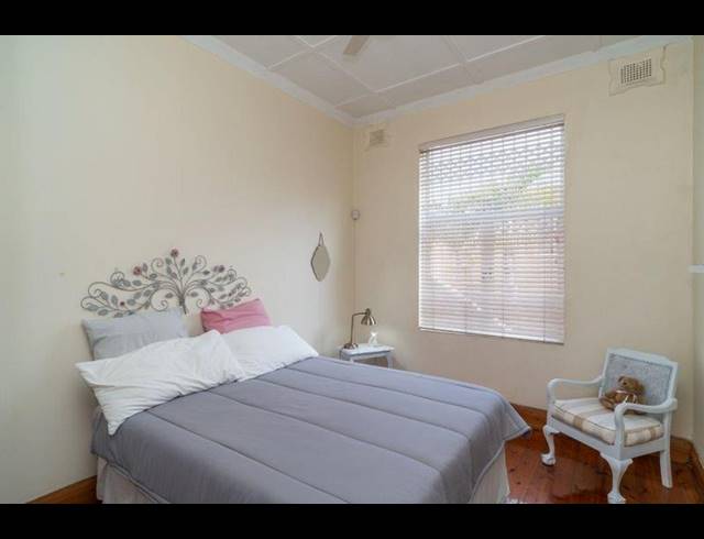 2 BEDROOM SIMPLEX FOR SALE IN ESSENWOOD